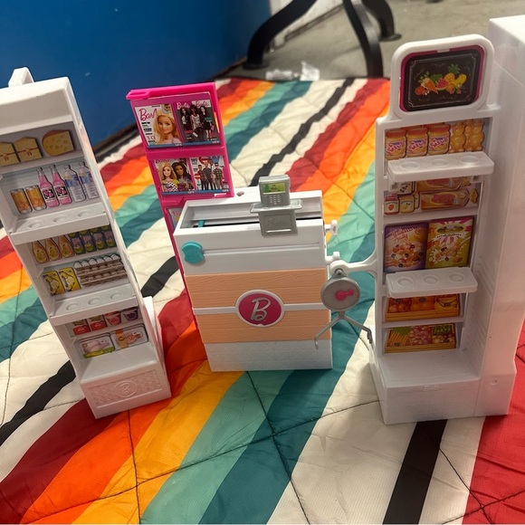 Vintage- now Barbie huge lot! Collectible hard to find - Picture 12 of 16